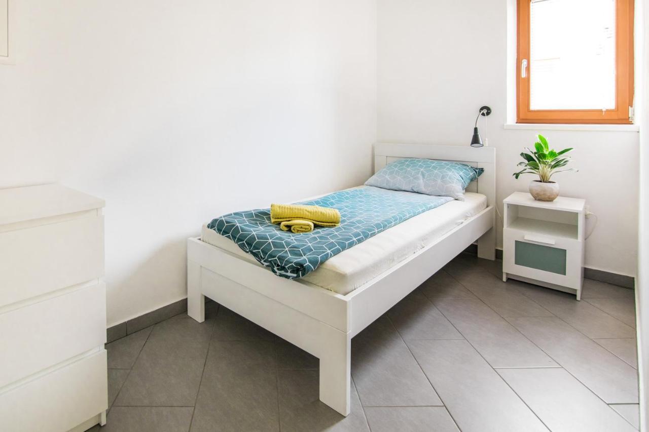 Pr' Petrcu Apartment Толмин Екстериор снимка