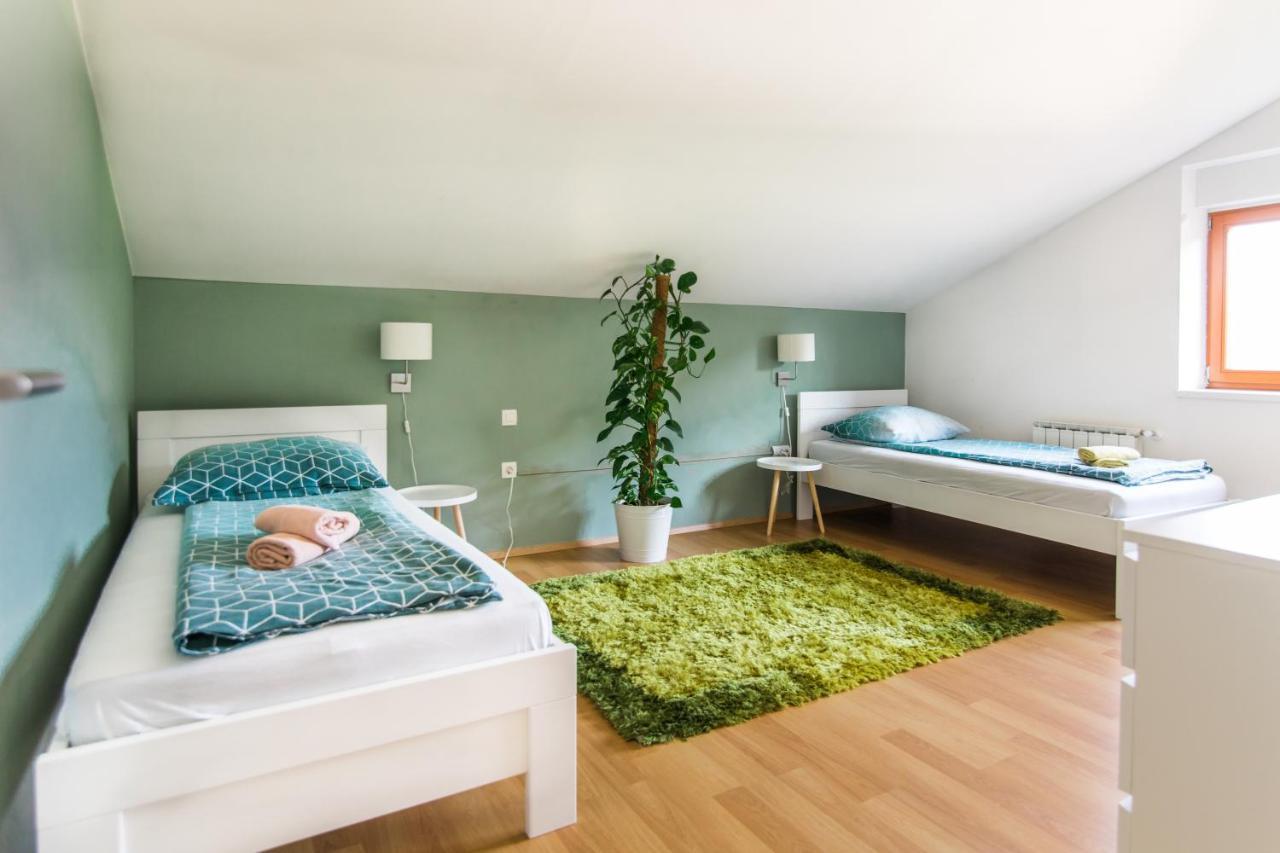Pr' Petrcu Apartment Толмин Екстериор снимка